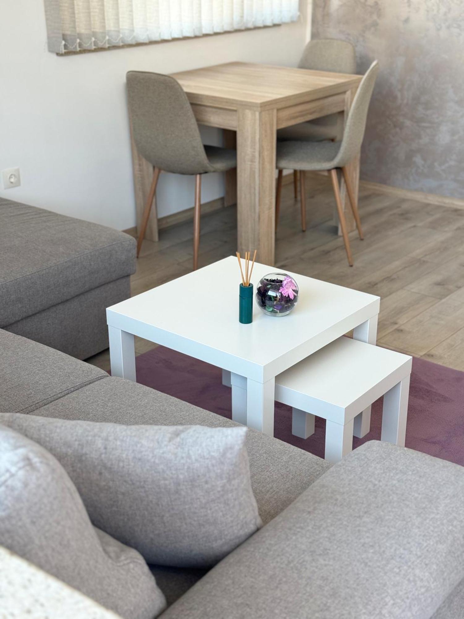 Restful Apartment For 4 Guests In Burgas Exterior photo